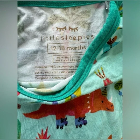 VGUC Little Sleepies Birthday Dinosaurs 2 Piece Shorts Pajama Set 12-18 months - Picture 4 of 5